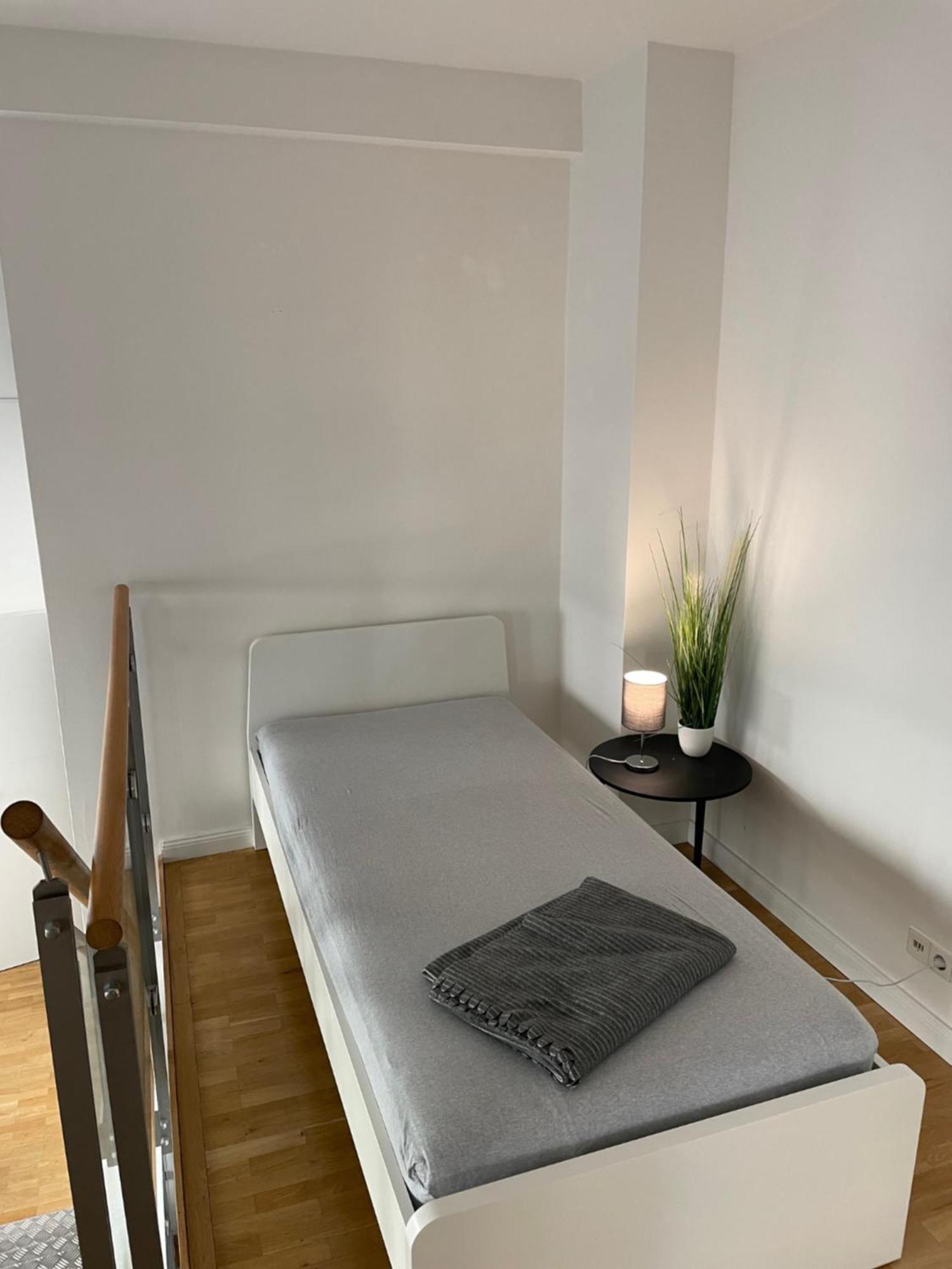 Appartment-Loft "Moonart" Leipzig-Zentrum Esterno foto